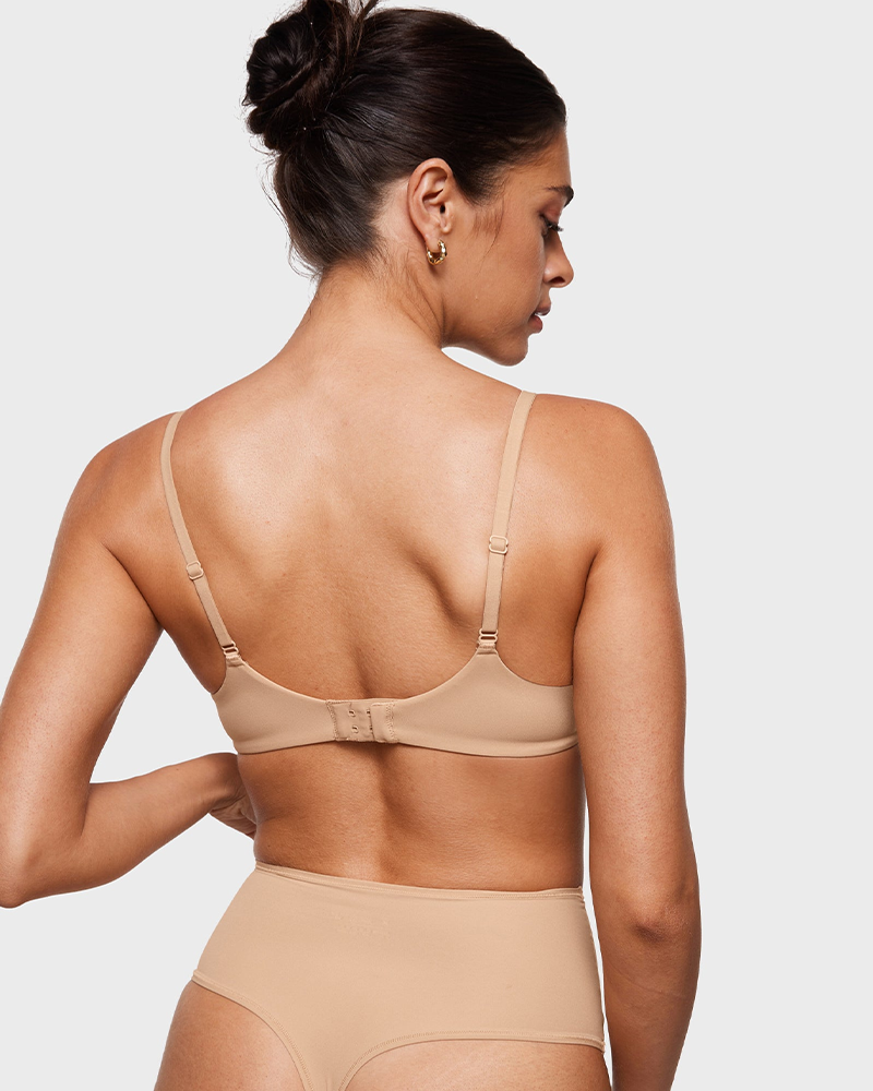 The Confidence Plunge: Underwire Demi Bra for Curves