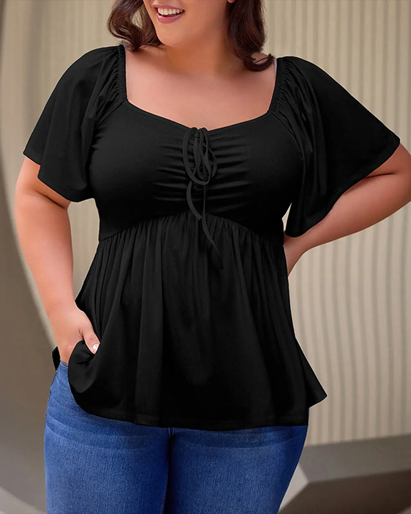 Plus Size Short Sleeve Sweetheart Neck Shirred Peplum Top Blouse