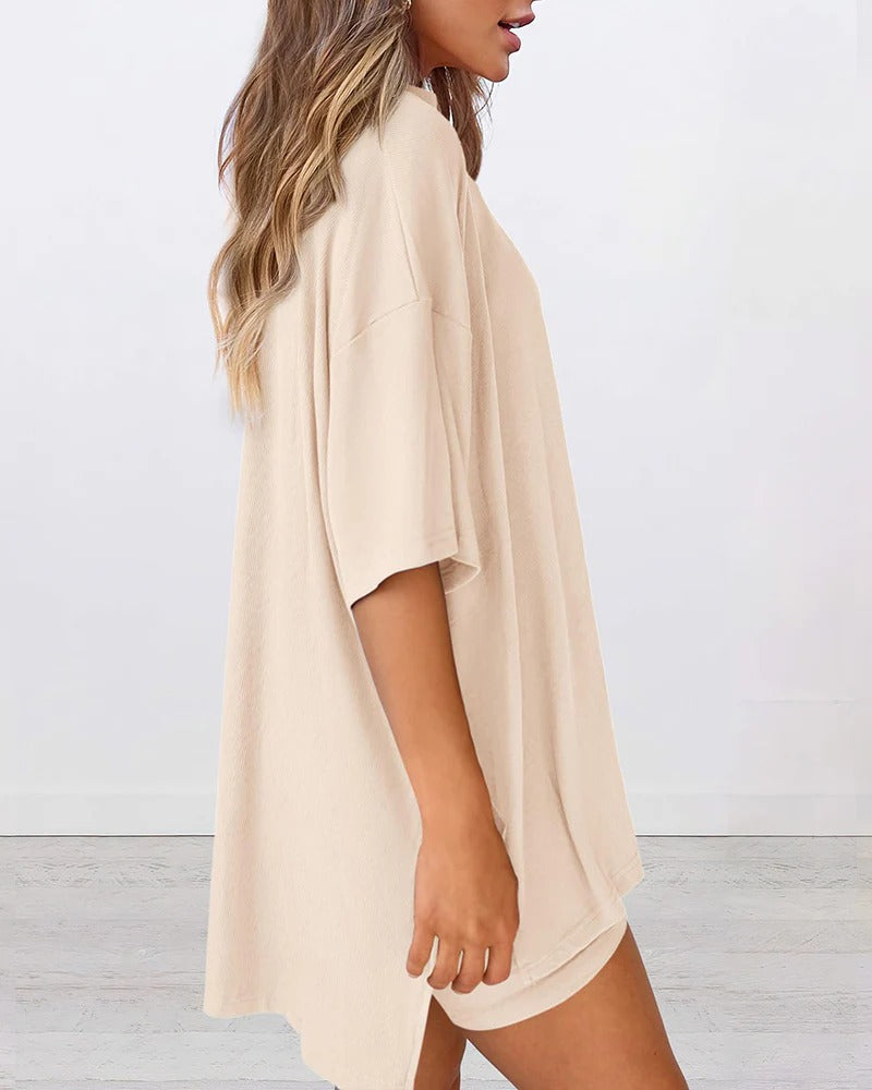 Casual Oversized 2-Piece Lounge Set with Biker Shorts