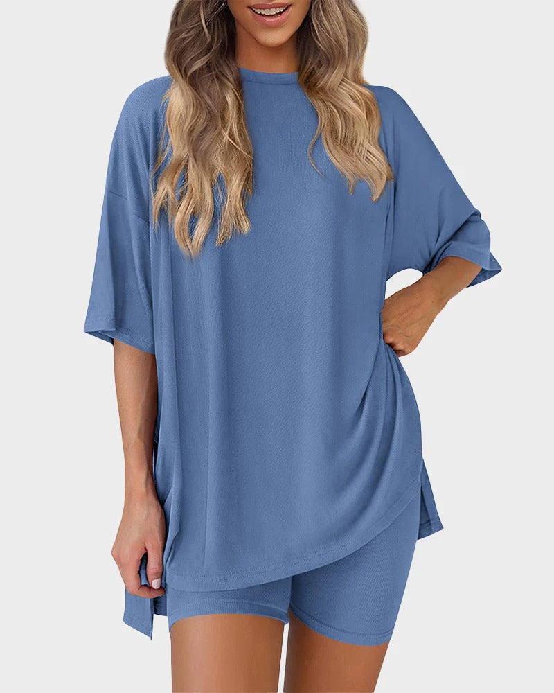 Casual Oversized 2-Piece Lounge Set with Biker Shorts