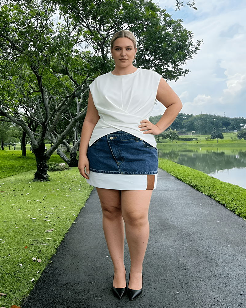 Plus Size Round Neck Short Sleeve Tie T-Shirt